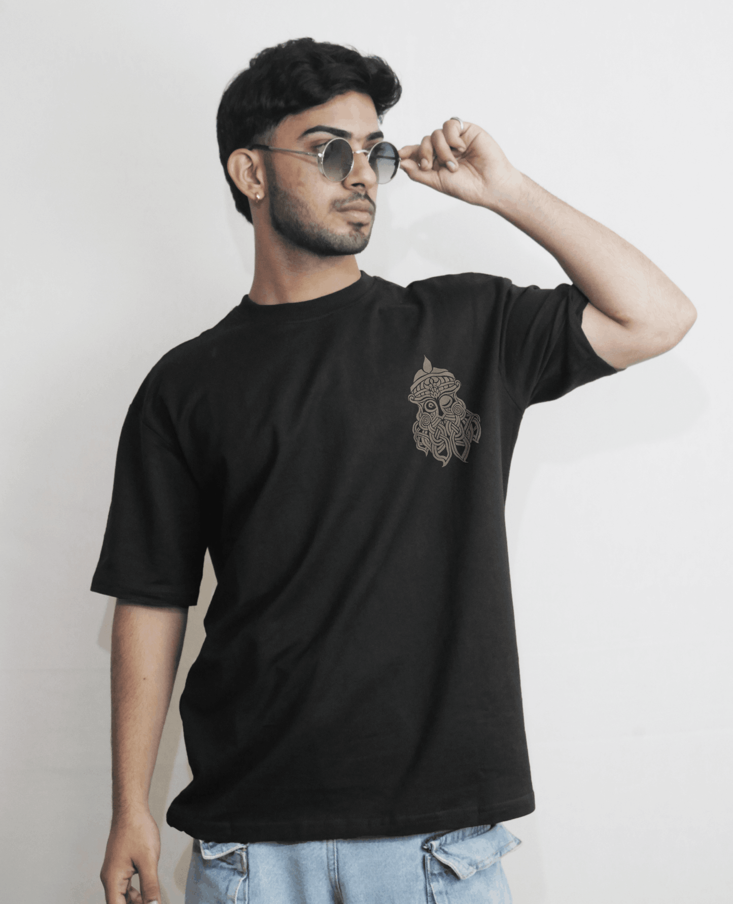 Playful Troublemaker - Minimal